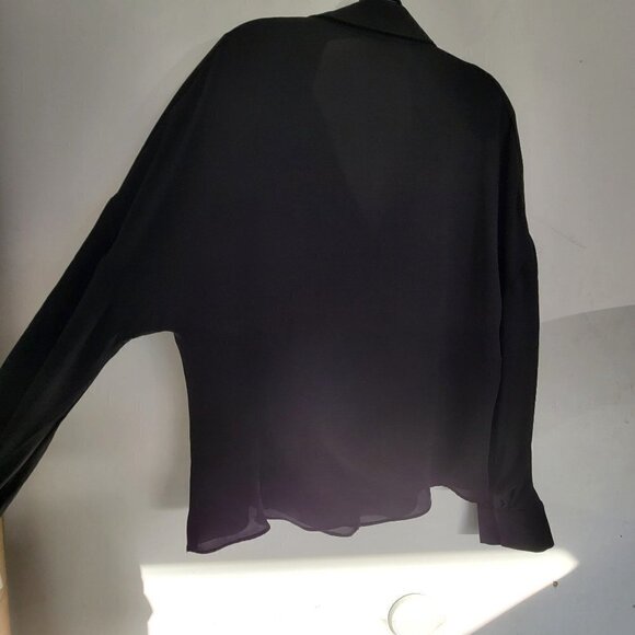 Olivaceous Classic Black Flowy V Neck Long Sleeve Shirt Blouse Top Size Medium - Picture 6 of 11